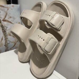 Zara Kids Beige Buckle Sandals